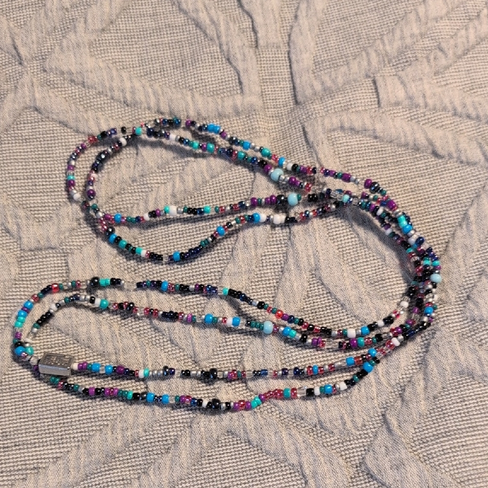 EUC Multicolor Beaded Necklace